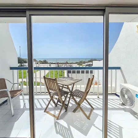 Rocha Horizon Sea View 公寓